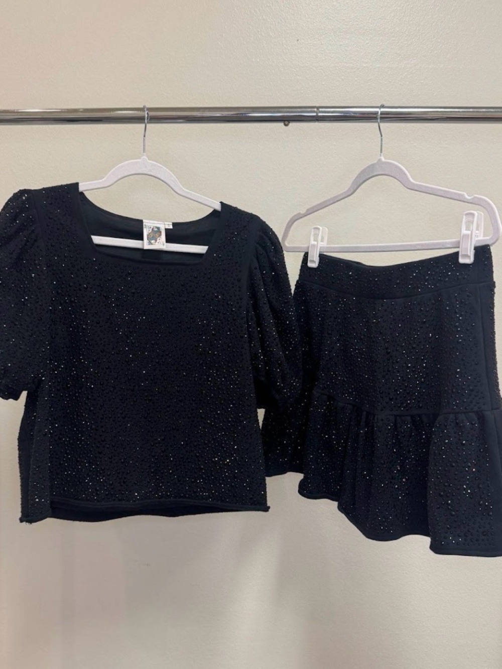 QUEEN OF SPARKLES Black Sparkle Puff Sleeve Top & Skirt Set TOP: S, BOTTOM: M